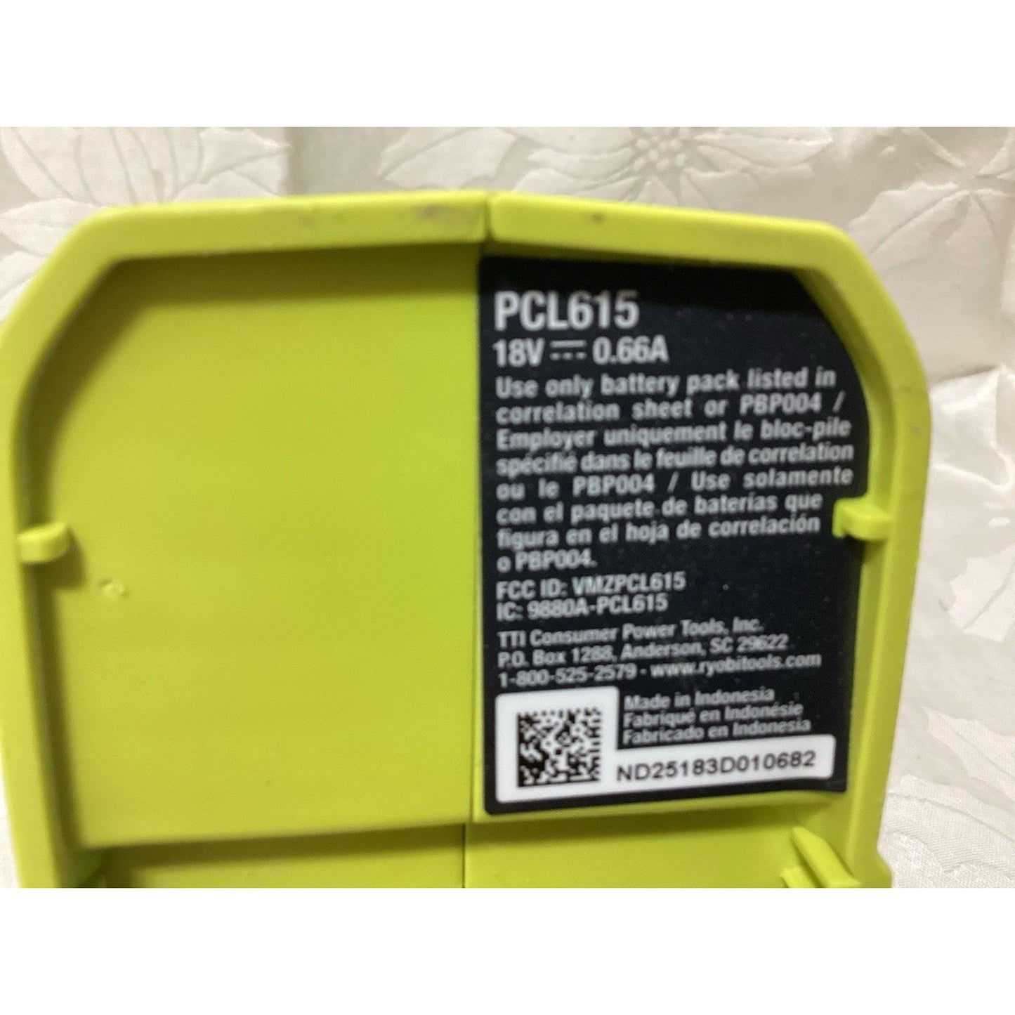 Ryobi PCL615 18V Portable Speaker MPN PCL615 9880A-PCL615 Mini Audio #T-226
