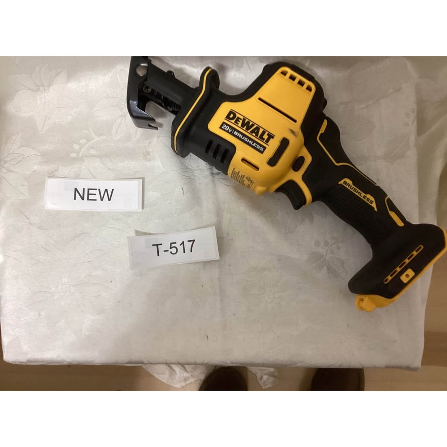 DeWalt 20V Brushless Reciprocating Saw NEW T-517
