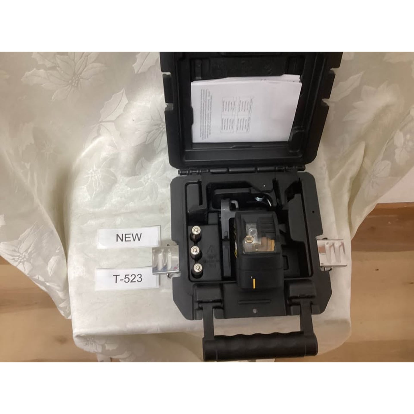 DeWalt Laser Level T-523
