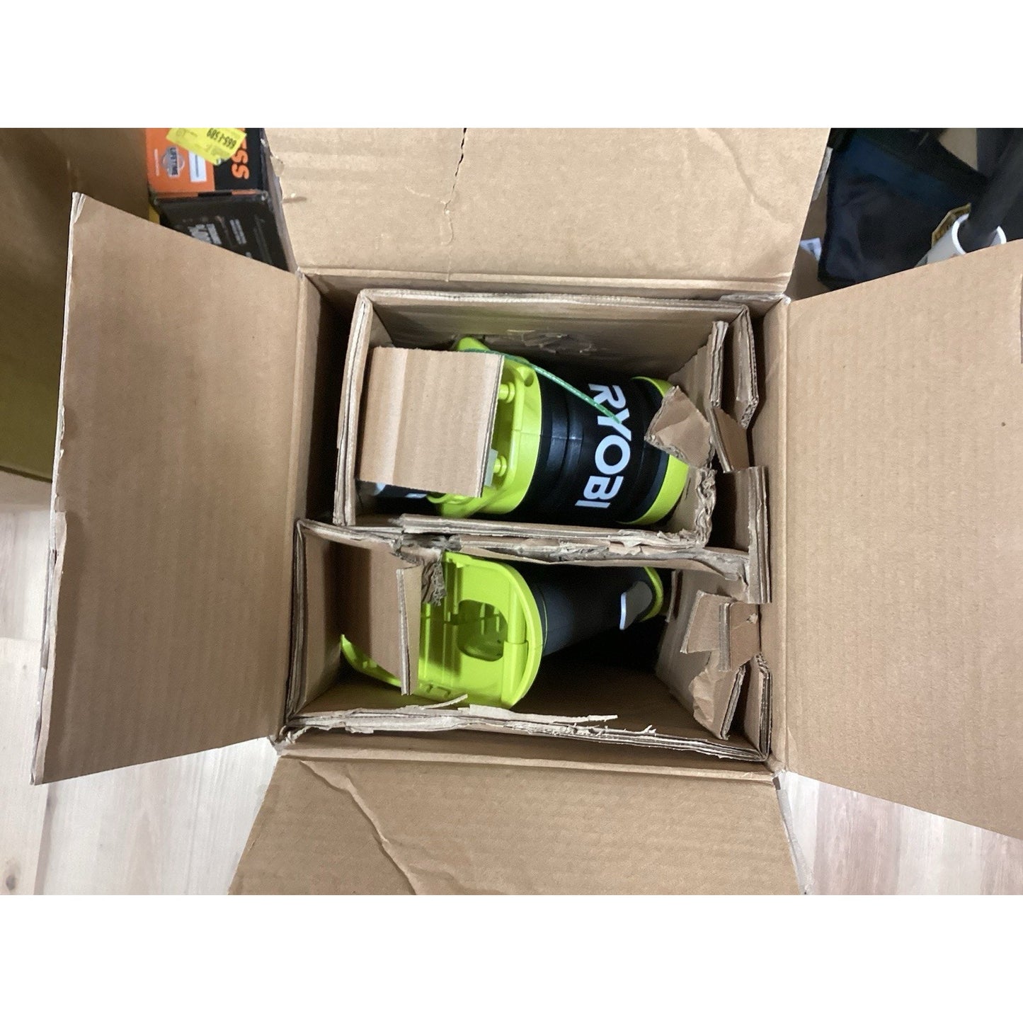 Ryobi ONE+ 18V Cordless String Trimmer - P20015BTLVNM T-400