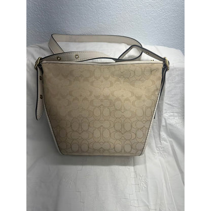 NeW Coach Signature Canvas Shoulder Bag Beige Cream. B-322