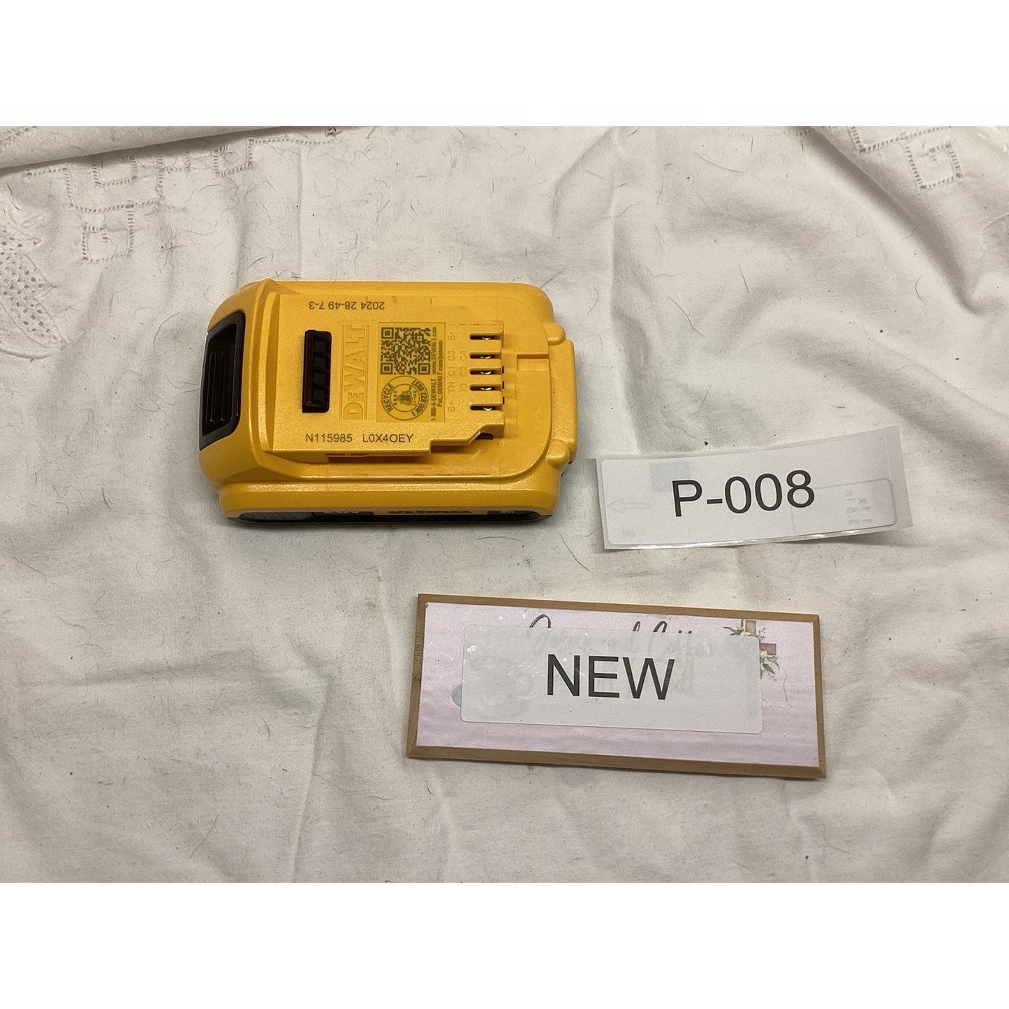DEWALT DCB203 Battery - Yellow P-008