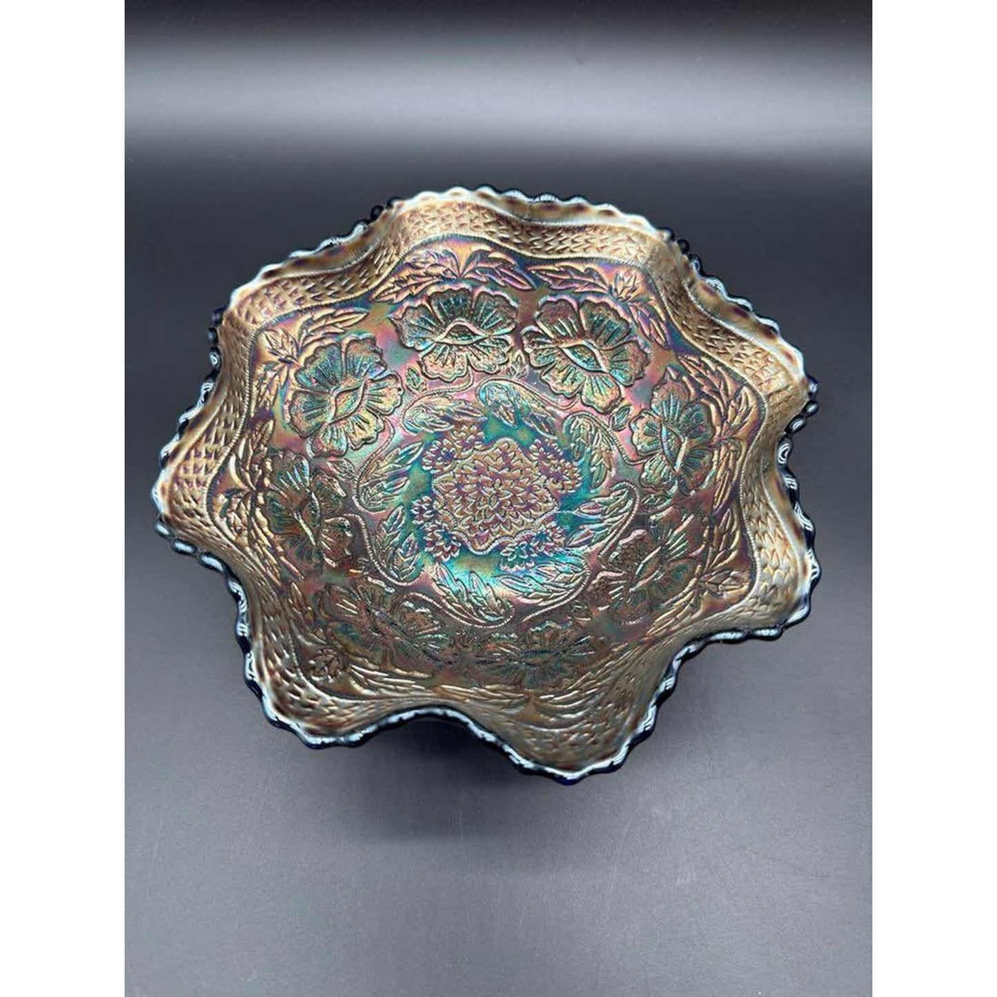 Fenton Carnival Glass 7-1/2 Inch Ruffled Rim Bowl With Three Spatula Feetn