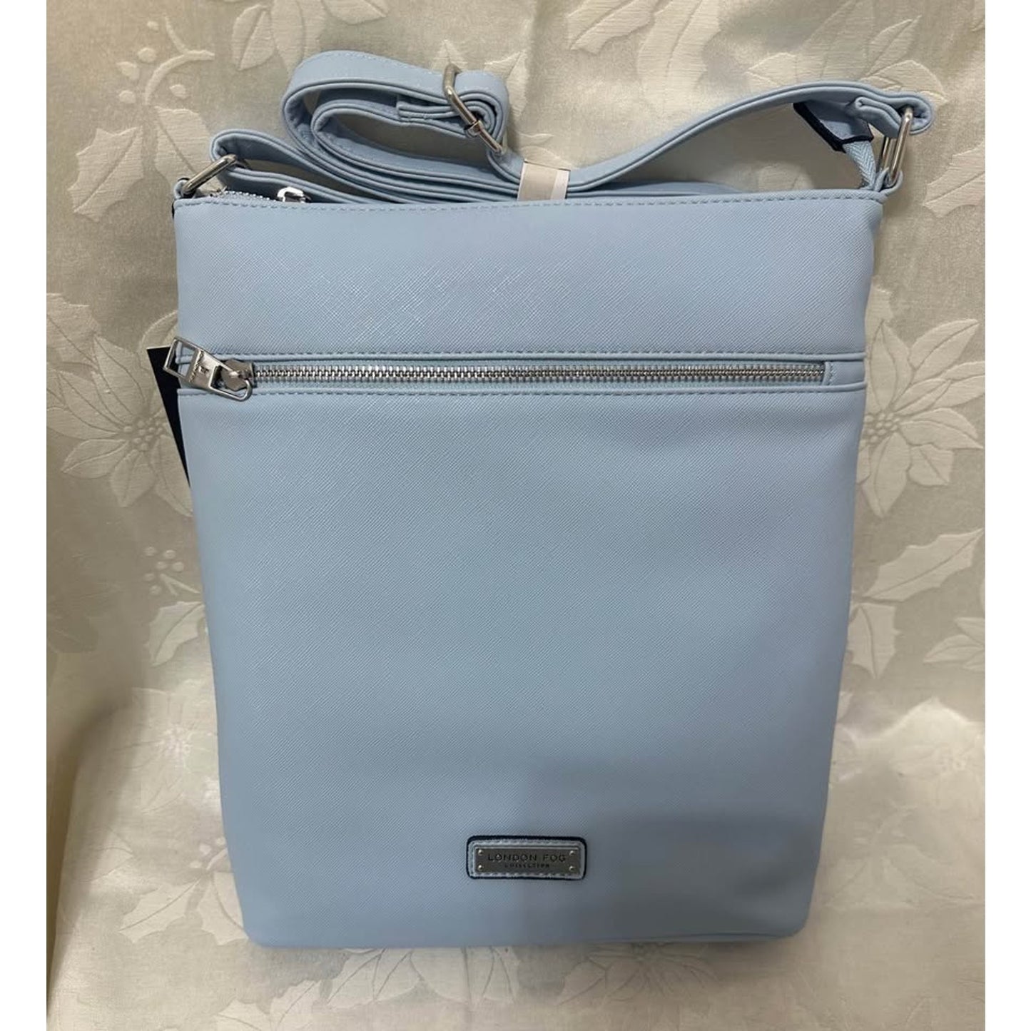 NEW London Fog Lorraine Square CrossBody Bag. Sky blue. B120