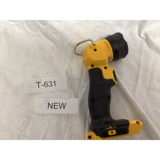 dewalt work light 20v T-631