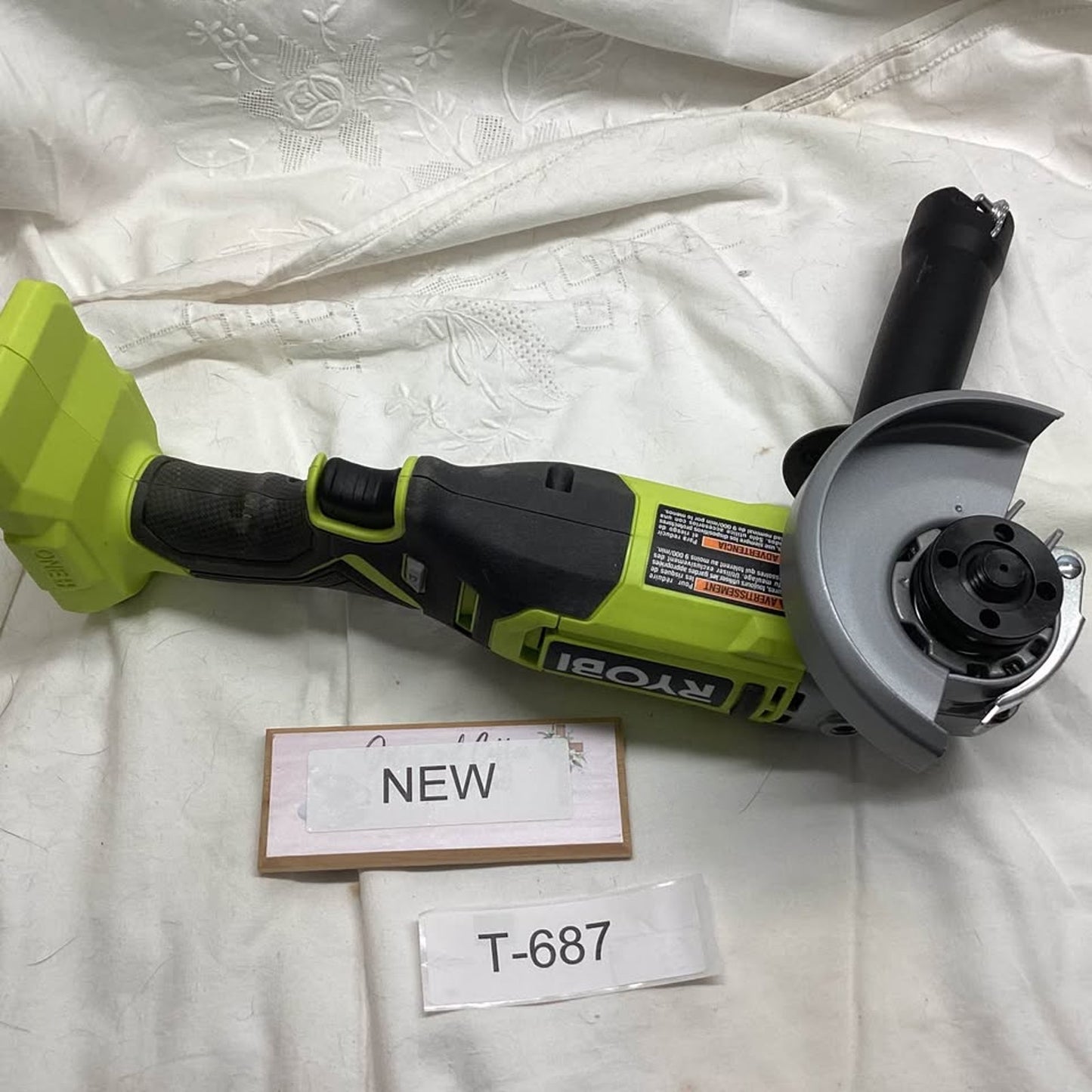 Ryobi ONE+ 18V Cordless Angle Grinder T-687 w/ 2AH battery and charger