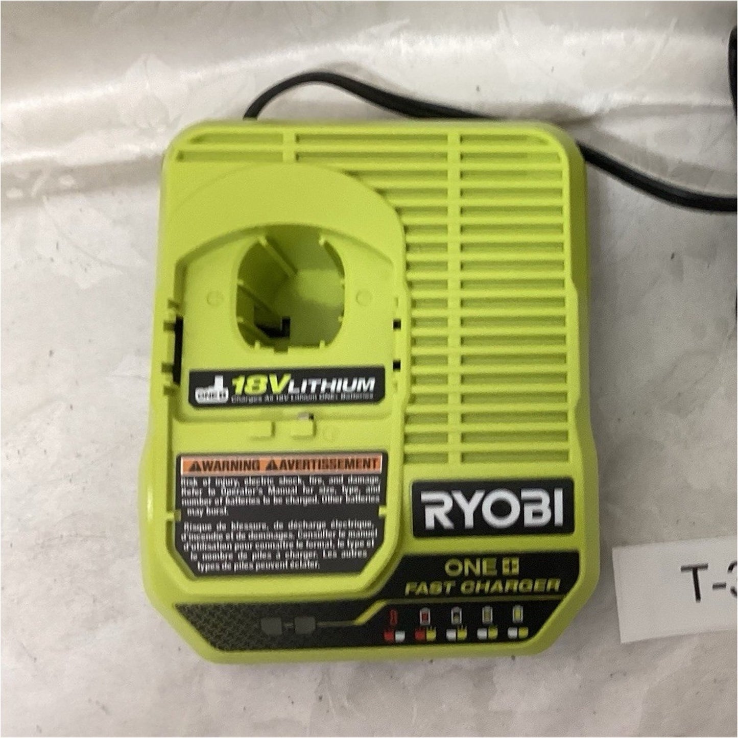 Ryobi ONE+ 18V Lithium Fast Battery Charger Green, 1-Battery Charging T-377
