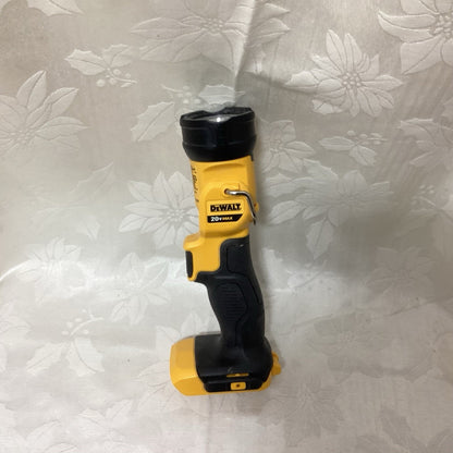DEWALT 20V MAX Flashlight Work Light Plastic Yellow/Black Portable LED Tool