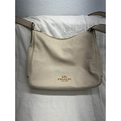 Pre-loved Coach Cream Leather Hobo Shoulder Bag. B-323