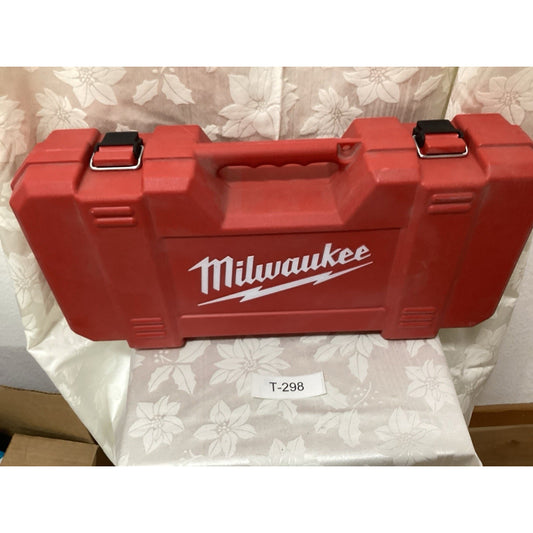 Milwaukee Red Plastic Tool Box With Handle T-298