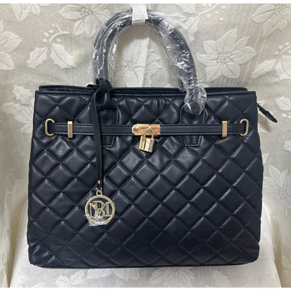 Badgley Mischka Big Diamond Quilted black Tote  B138