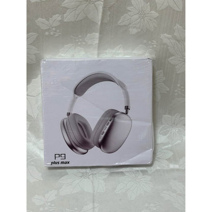 P9 plus max headphones new in box.