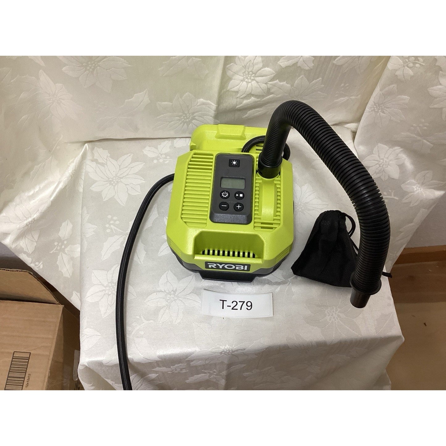 RYOBI tire inflater with attachments T-279