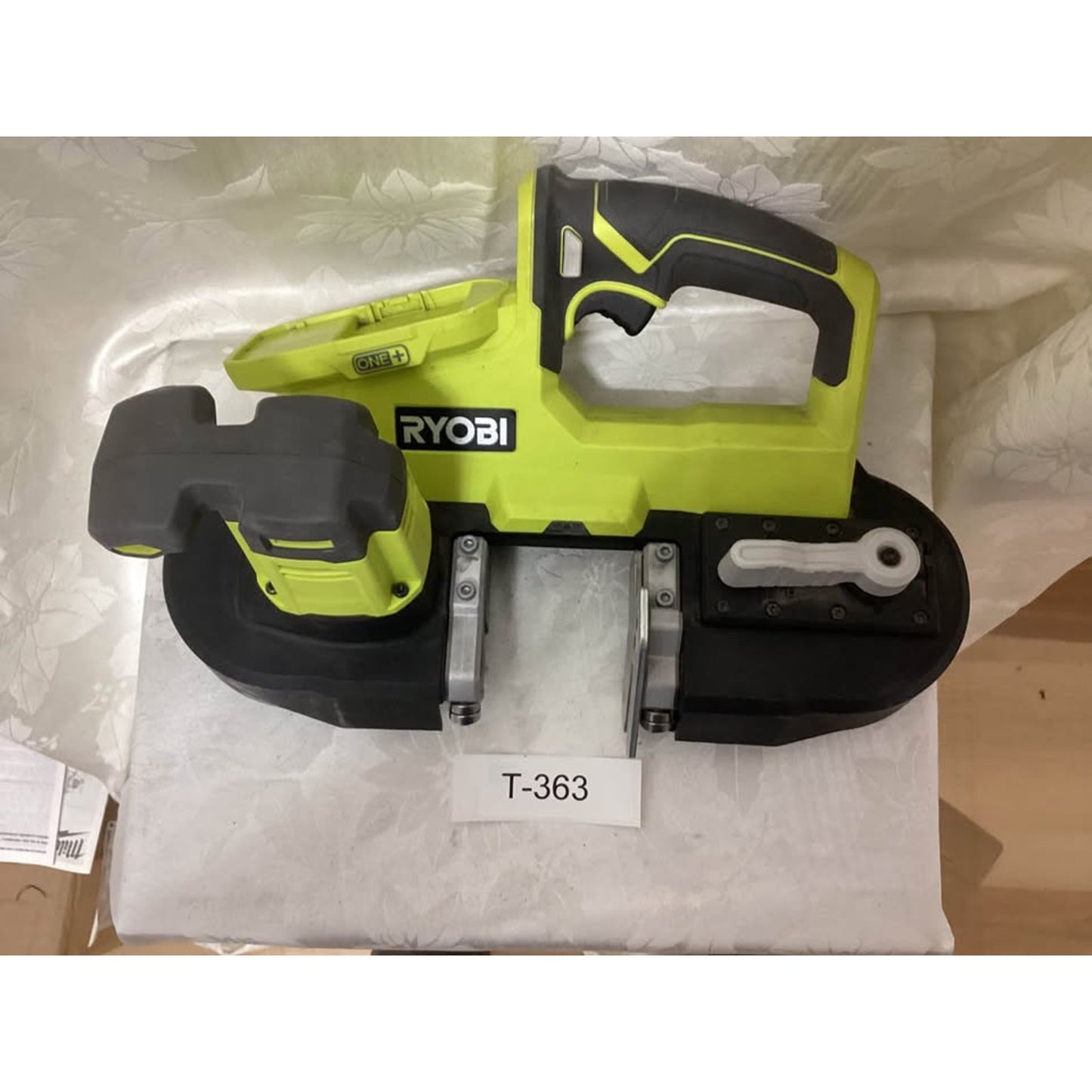 Ryobi ONE+ P590 18V Portable Band Saw T-363