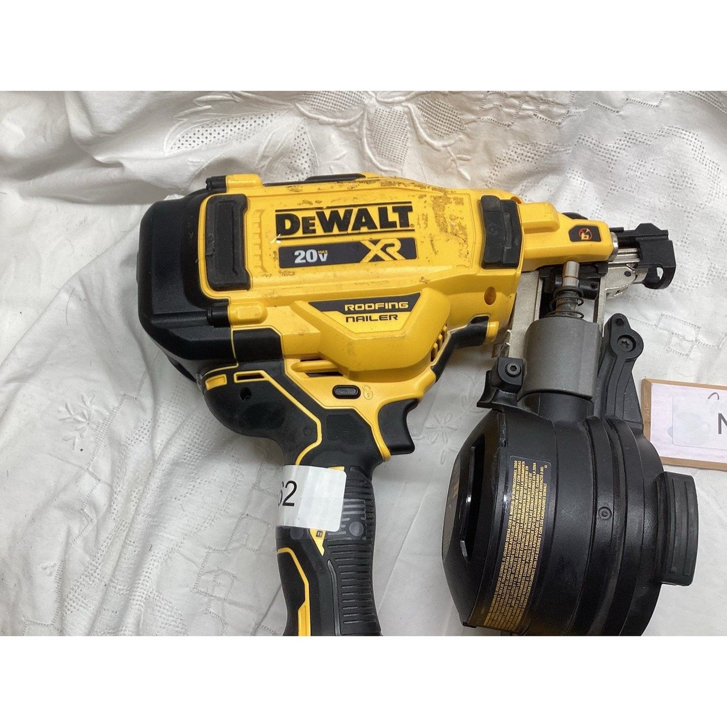 DEWALT DCN45RN 18V XR Cordless Roofing Coil Nail Gun T-462