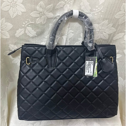 Badgley Mischka Big Diamond Quilted black Tote  B138