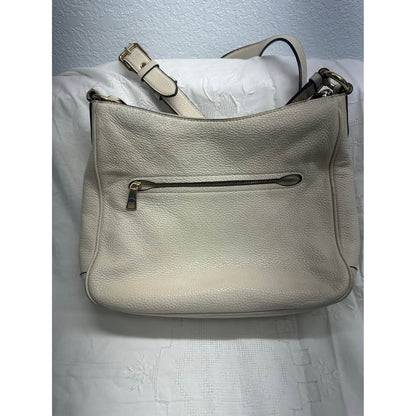 Pre-loved Coach Cream Leather Hobo Shoulder Bag. B-323