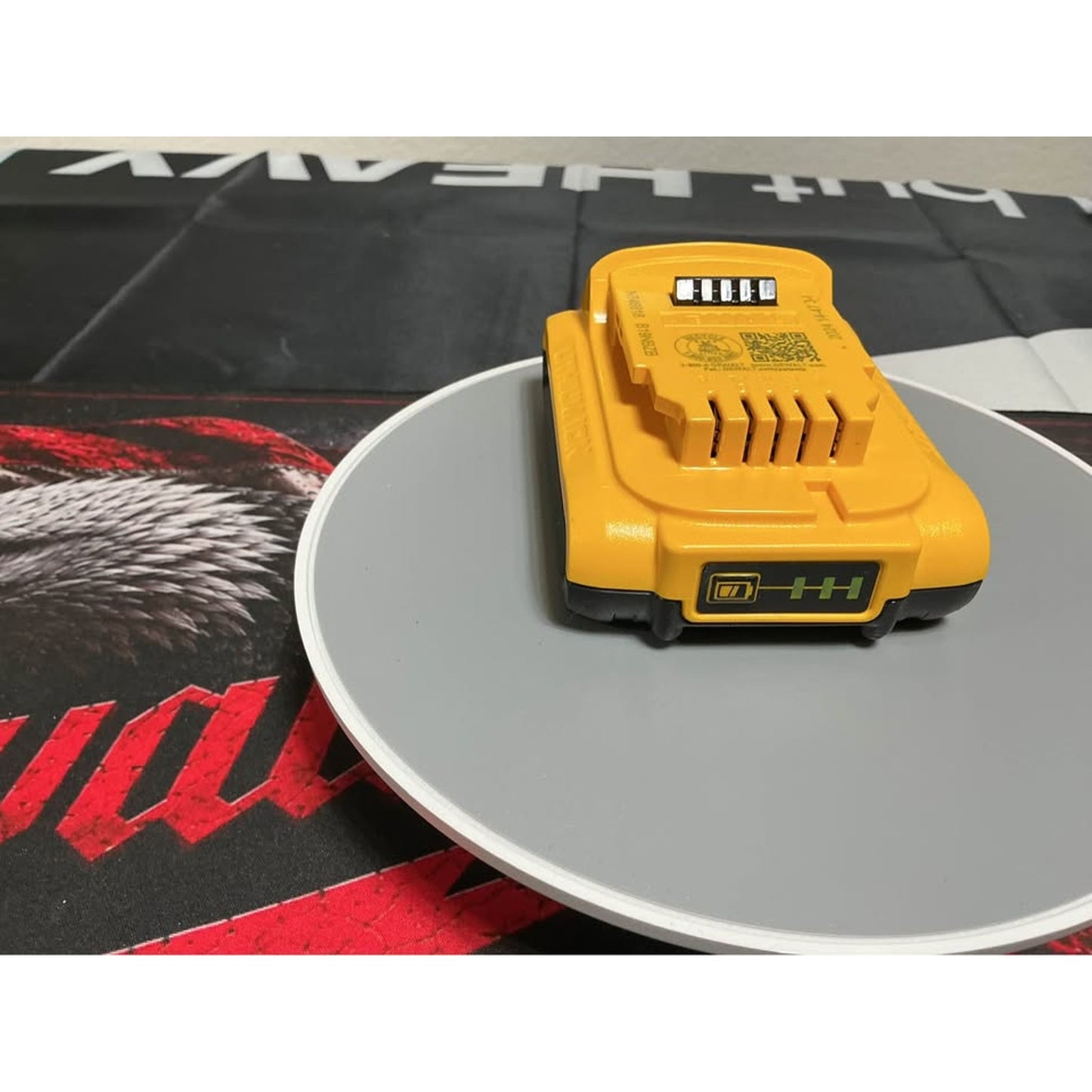 DEWALT 20V Max 2Ah Lithium Ion Battery T1016