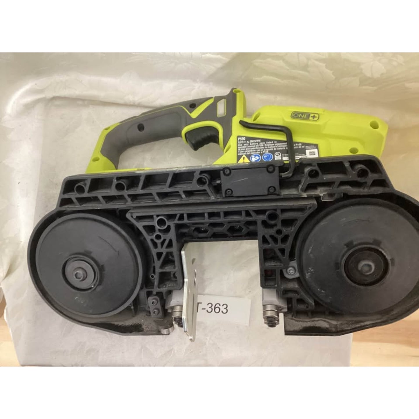Ryobi ONE+ P590 18V Portable Band Saw T-363